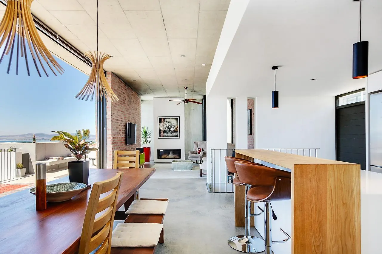 Upper Green Point Luxury Villa Cape Town